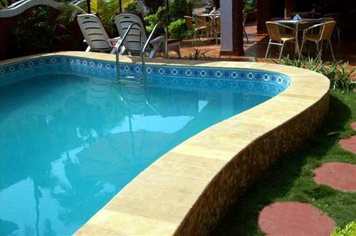 Renzo'S Inn Calangute Exterior photo